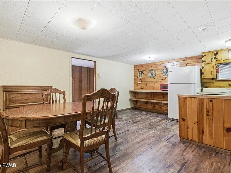 107 Apple Dr — Photo 4