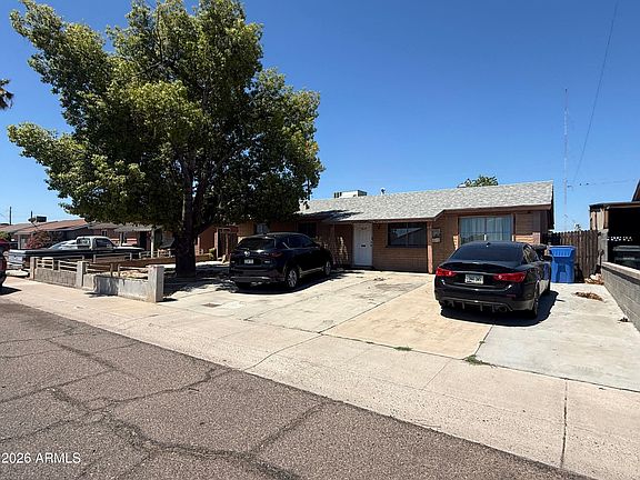 2nd image of 4820 N 73RD Avenue