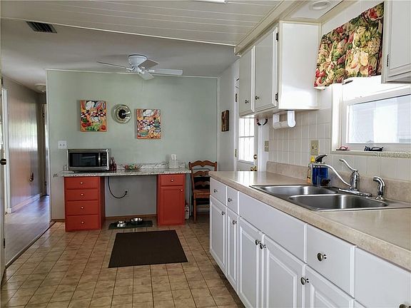 3rd image of 4317 Water Oak Ln #53