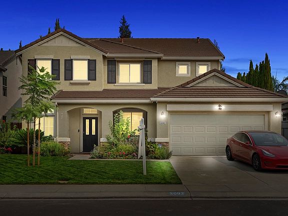 3rd image of 2092 Brennan Ln