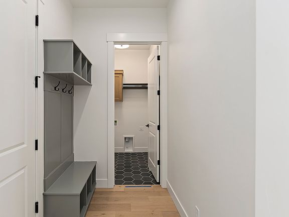 5th image of 6557 S Charlie Pl