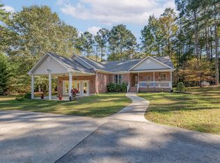 25 Divot Ct, Bracey, VA 23919