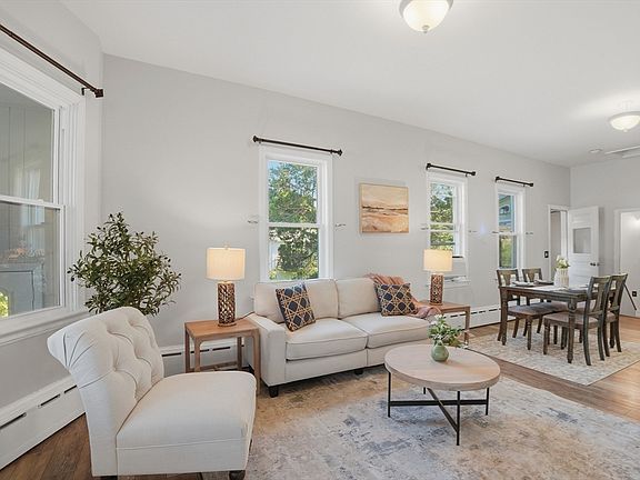 4th image of 30 Buttonwood Rd