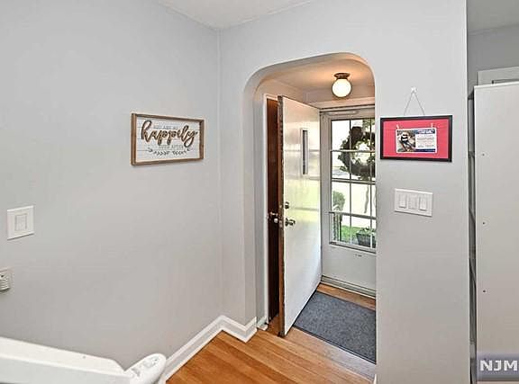 2nd image of 258 Greve Dr