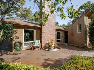 9 Kinnikinnick Road, Truro, MA 02666