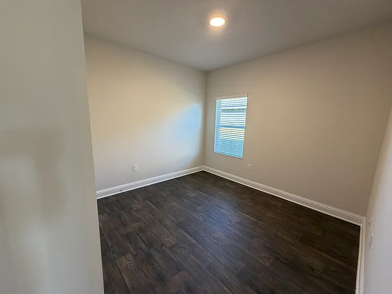14902 Dalton Cir — Photo 3
