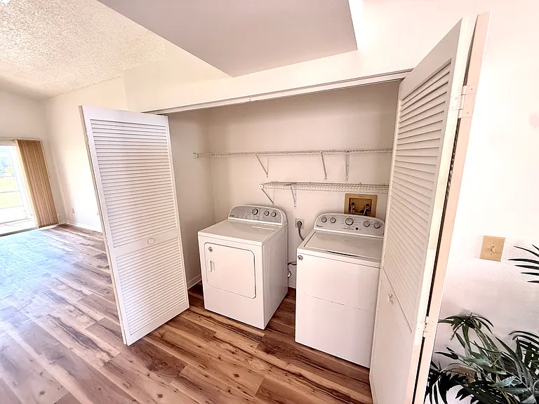 7830 Becket St — Photo 15