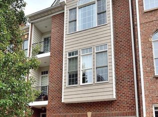 103 Washington Square Ct, Occoquan, VA 22125