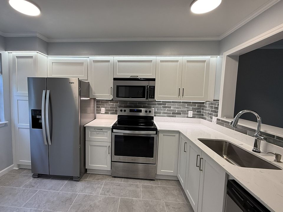 1st image of 3120 Heathstead Pl