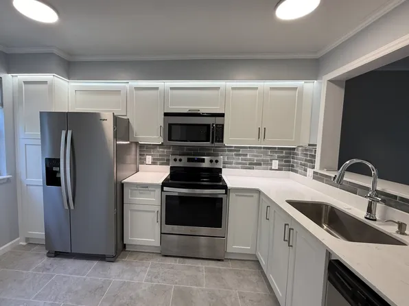 3120 Heathstead Pl, Charlotte, NC 28210