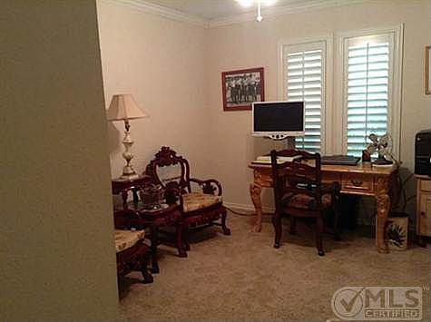 5th image of 4116 Mendenhall Dr