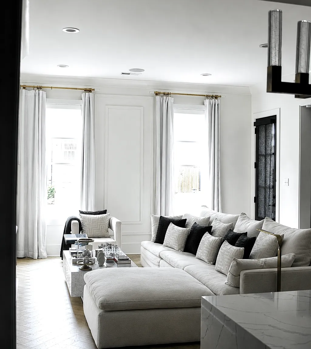 4 bed, 3.5 bath, 2746 sqft, $3,800 — Photo 3