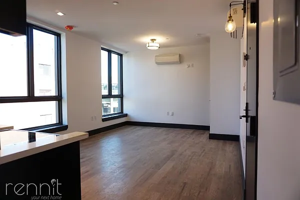 Rented by Rennit Inc. | media 40