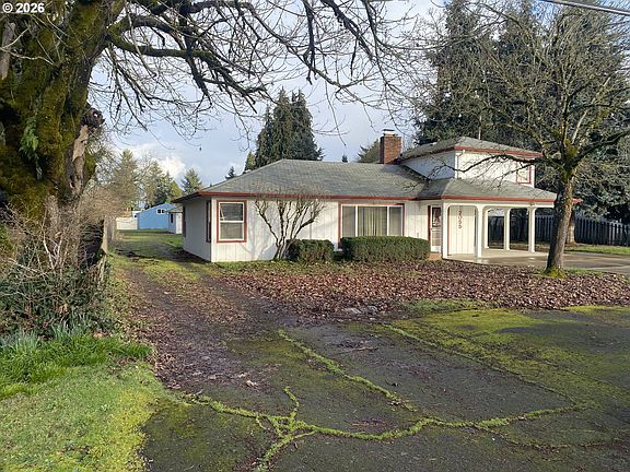 2nd image of 2055 Devos St