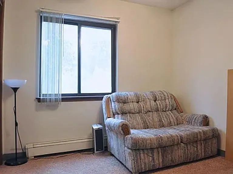 434 S Johnson St — Photo 33