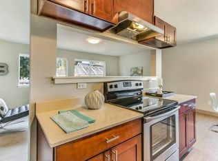 16043 Military Rd S, Seatac, WA 98188