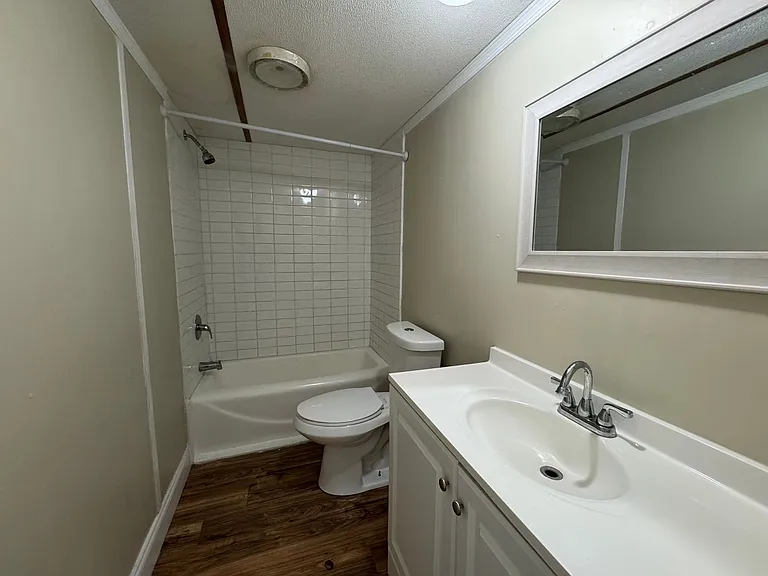 154 NW Alpata Ct — Photo 11