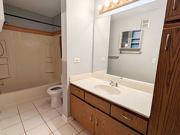 5th image of 2716 Yorkshire Ct