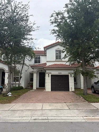 10947 NW 79th St Photo 1