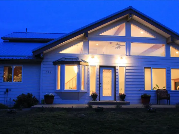 223 Empire Lane, Manson, WA 98831