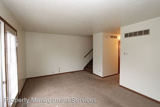 4th image of 815 W Wilden Ave