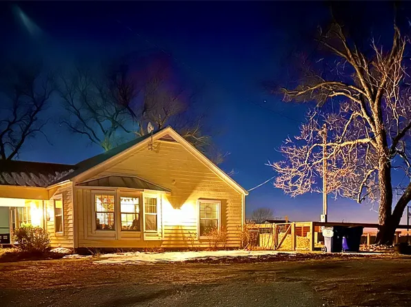 2074 W Fm 922, Valley View, TX 76272