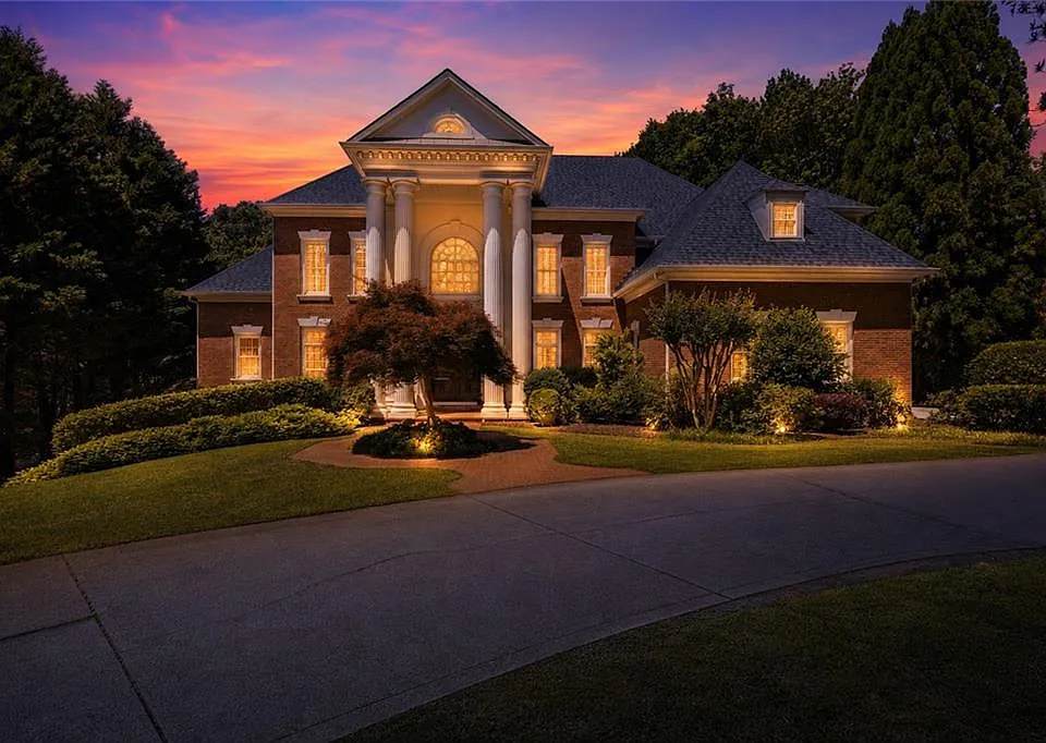 1845 Sugarloaf Club Dr