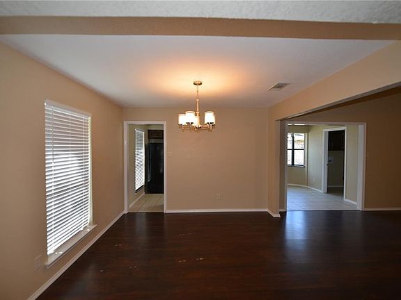 2nd image of 209 Hacienda Dr