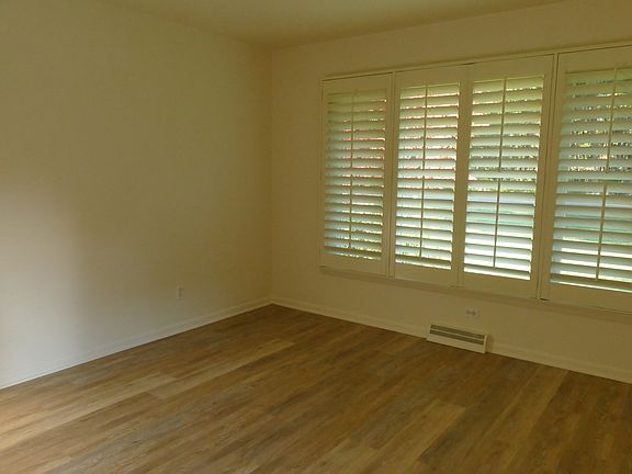 New windows, shutters, laminated flooring.