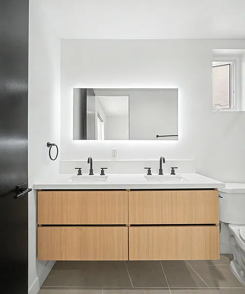 1907 S Corning St #1 — Photo 31