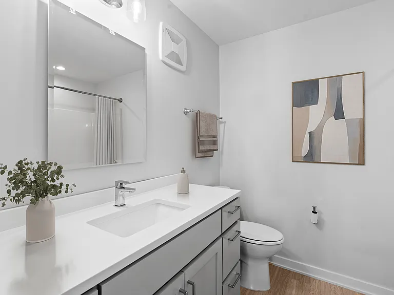 Harriet Apartments — Photo 6