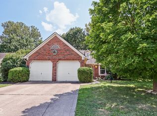 11329 Cherry Blossom East Dr, Fishers, IN 46038