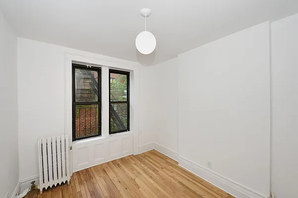 Rented by Aether Property Group | media 36