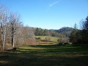 2nd image of 1164 White Pine Rd