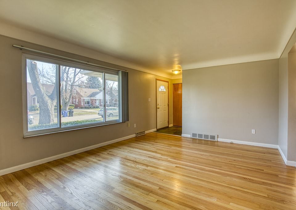 1st image of 11449 Rockland