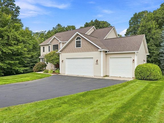 3rd image of 1521 Bee Ct