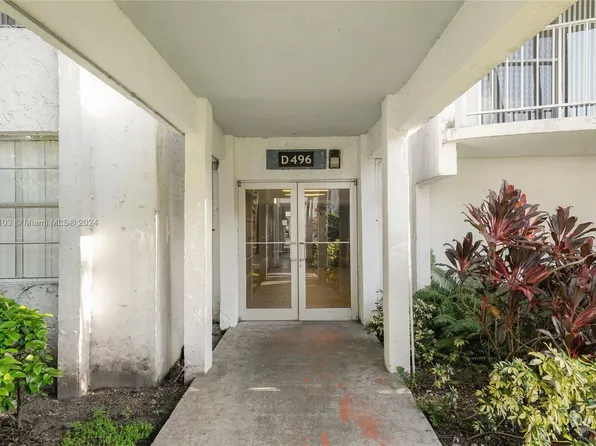 496 NW 165th Street Rd APT D611, Miami, FL 33169