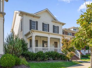 917 Dauphine St, Nashville, TN 37221
