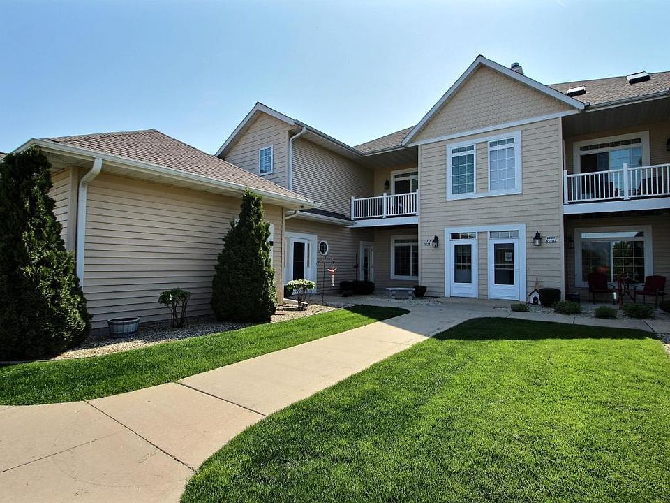 1st image of W397N5980 Autumn Woods Dr