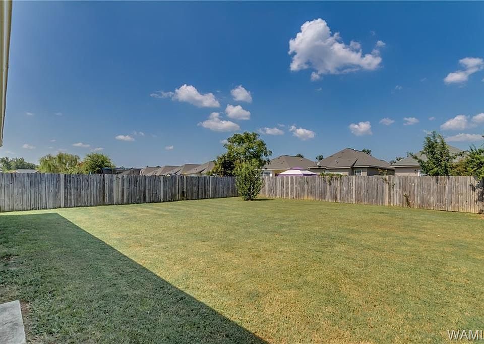 1st image of 2400 Alexander Dr