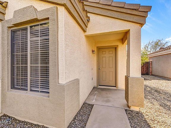 3rd image of 12567 W LISBON Lane