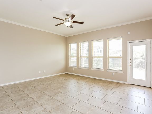 5th image of 16146 Fairway Creek Cir