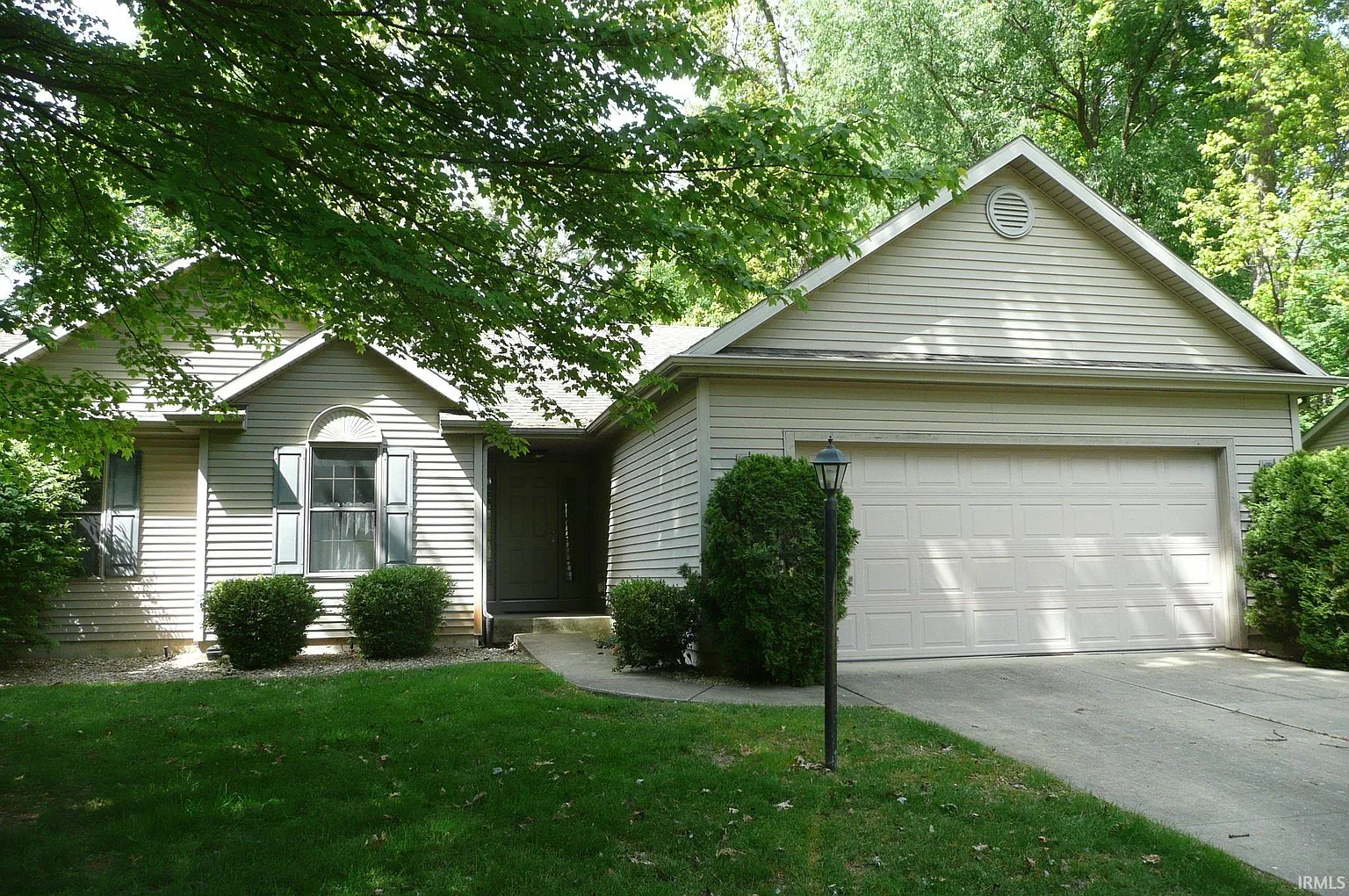 13771 Woods Trl photo 1