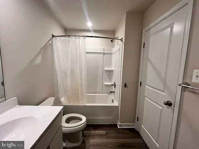 7236 Potomac Ter — Photo 15