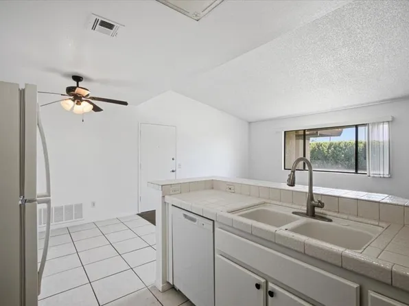 31200 Landau Blvd APT 1504, Cathedral City, CA 92234