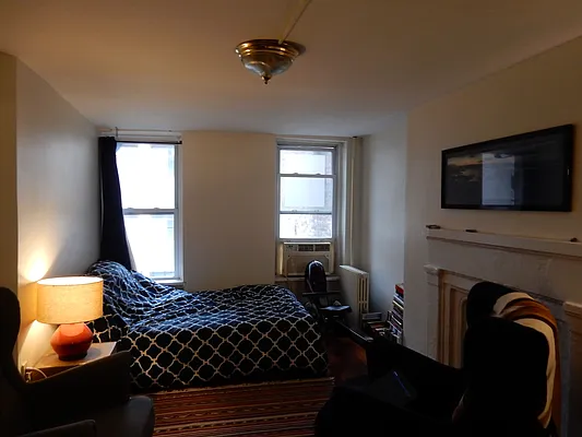 Rented by Aimee Grodanz, LREB | media 12