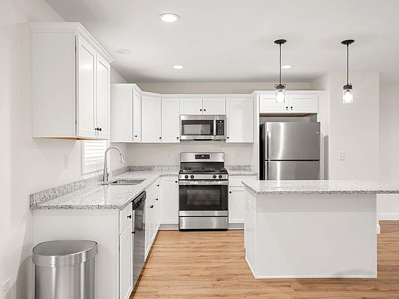 4th image of 71B Terraceview Drive