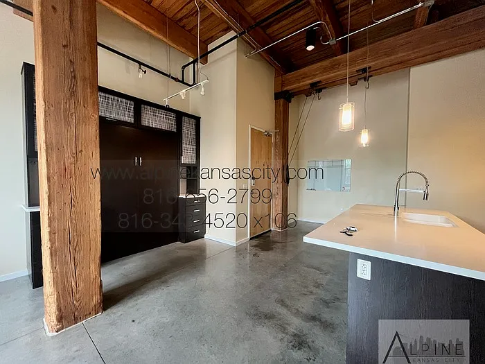 136 Main St #203 — Photo 12