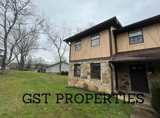 109 Goldenview Ln, Oak Ridge, TN 37830