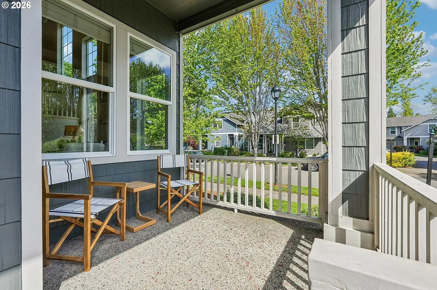 Beautiful 3 Bedroom Home in Jones Farm! Vaulted Ceilings, Gas Fireplace, Loft, Central A/C, 2-Car... — Photo 4